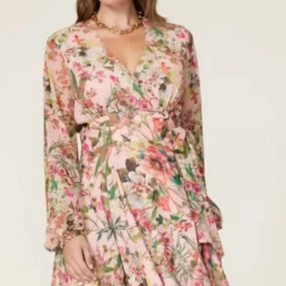 Jay Godrey Floral Pink/Green Wrap fully lined Dress handkerchief hem Size 0 EUC - Picture 2 of 9